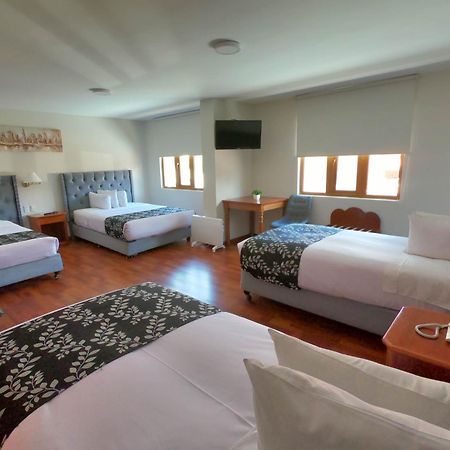 คาโซนา พลาซา โฮเต็ล Hotel ปูโน ภายนอก รูปภาพ